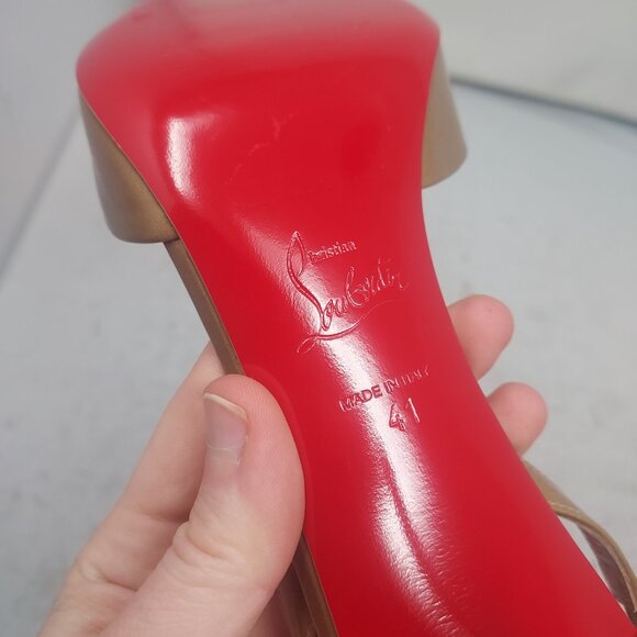 CHRISTIAN LOUBOUTIN Apostropha Patent Tan Slingback Pump - Picture 4 of 12